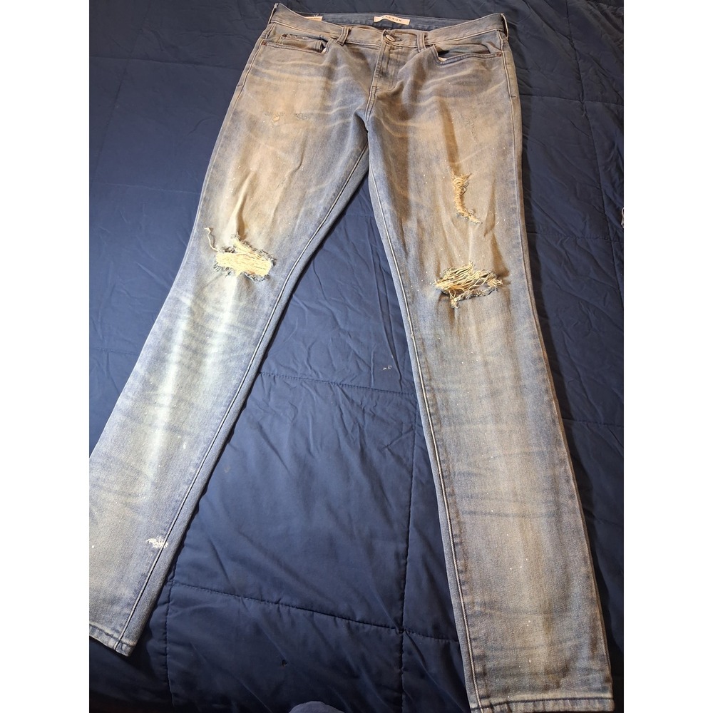 PacSun Stacked Skinny Distressed Light Wash Blue Jeans Mens 32x32 Paint Splatter